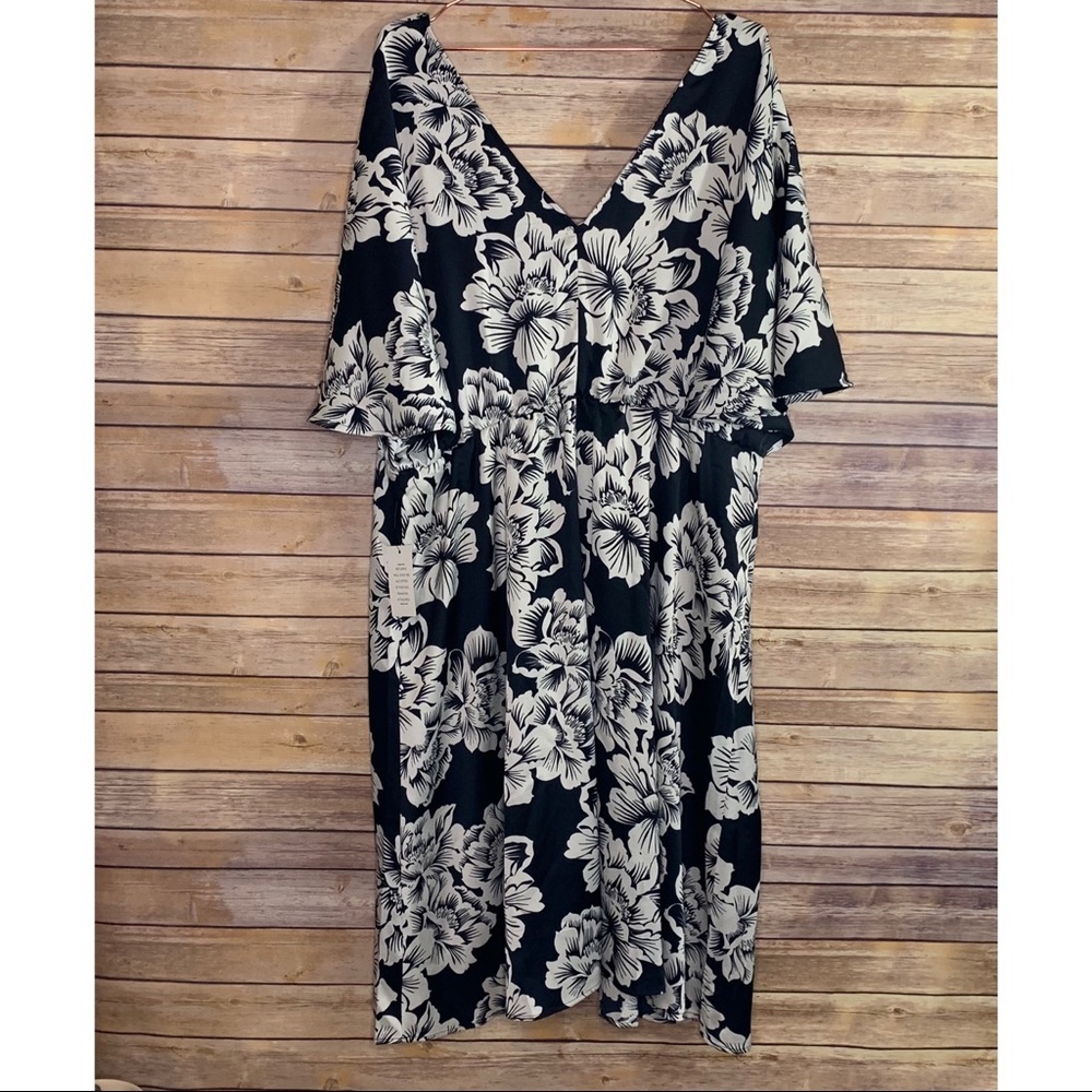 Eloquii Black and White Floral Midi Dress Bold Print - Picture 4 of 11